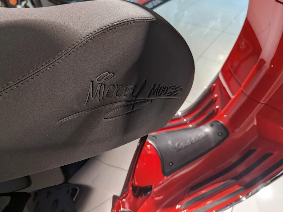 Angebot Vespa Primavera 50 Disney Mickey Mouse Edition Bild 6: Angebot Vespa Primavera 50 Disney Mickey Mouse Edition