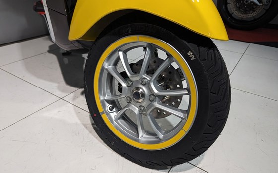 Neufahrzeug Vespa Primavera 50 Disney Mickey Mouse Edition - Bild 8