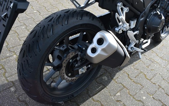 Gebrauchtmotorrad Honda CB500 Hornet - Bild 11