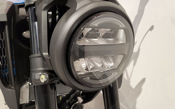 Neufahrzeug Honda CB125R - Bild 18