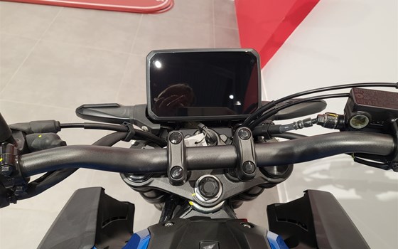 Neufahrzeug Honda CB125R - Bild 9
