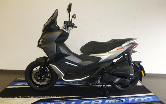 Neufahrzeug Aprilia SR GT ABS 125 - Bild 2