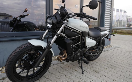 Neufahrzeug Kawasaki Eliminator 500 - Bild 10