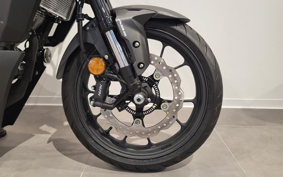 Neufahrzeug Honda CB125R - Bild 13