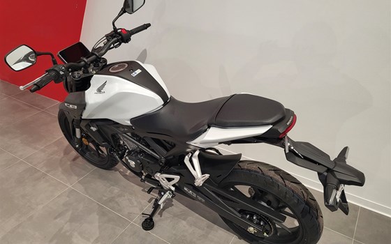 Neufahrzeug Honda CB125R - Bild 7