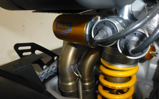 Neufahrzeug Aprilia RSV4 1100 Factory - Bild 6