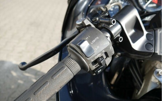 Gebrauchtmotorrad Kawasaki ZZR 600 - Bild 15