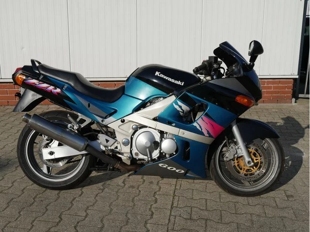 Angebot Kawasaki ZZR 600 Bild 3: Angebot Kawasaki ZZR 600