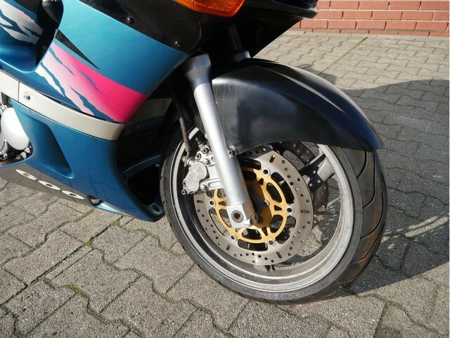 Angebot Kawasaki ZZR 600 Bild 4: Angebot Kawasaki ZZR 600