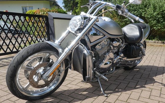 Gebrauchtmotorrad Harley-Davidson V-Rod VRSCA - Bild 2