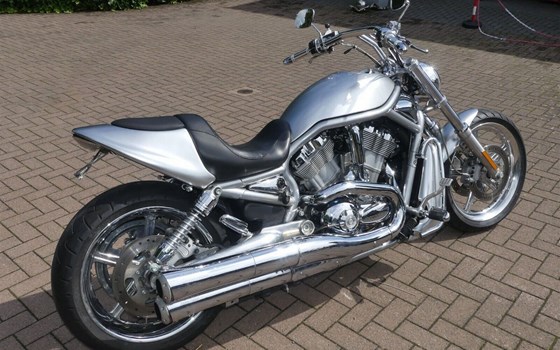 Gebrauchtmotorrad Harley-Davidson V-Rod VRSCA - Bild 5