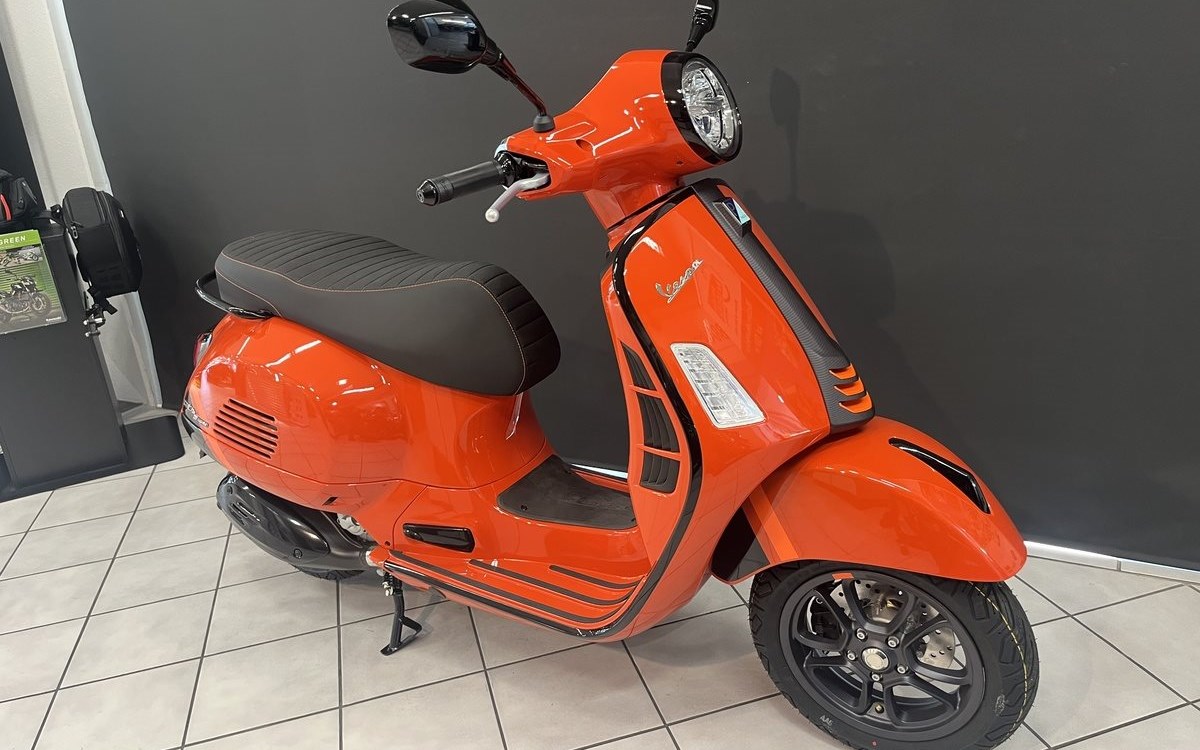 Angebot Vespa GTS 300 Super Sport