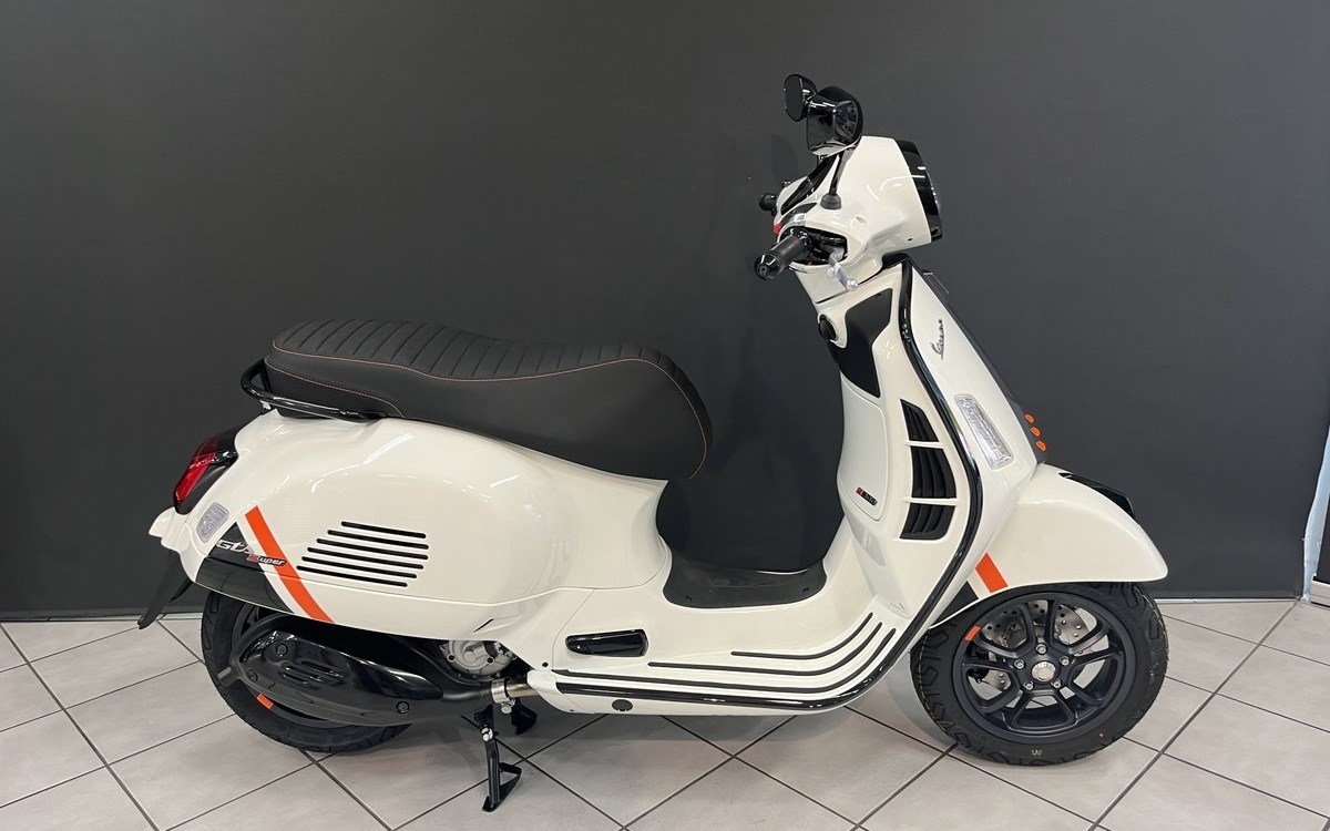 Angebot Vespa GTS 300 Super Sport