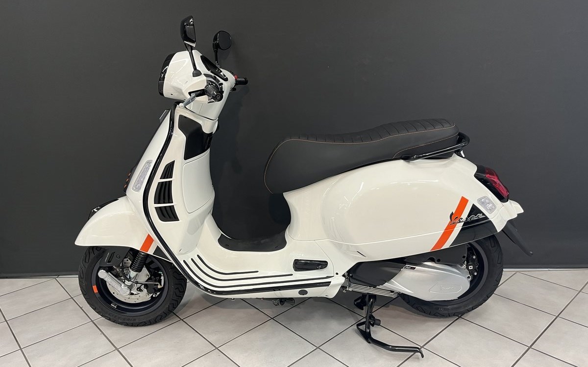 Angebot Vespa GTS 300 Super Sport