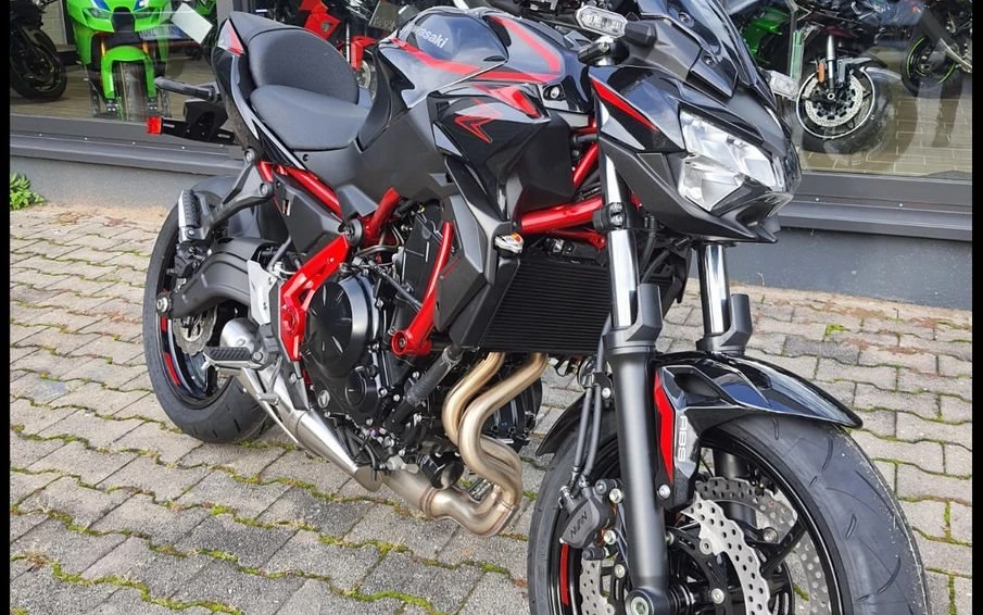 Angebot Kawasaki Z650 Bild 3: Angebot Kawasaki Z650