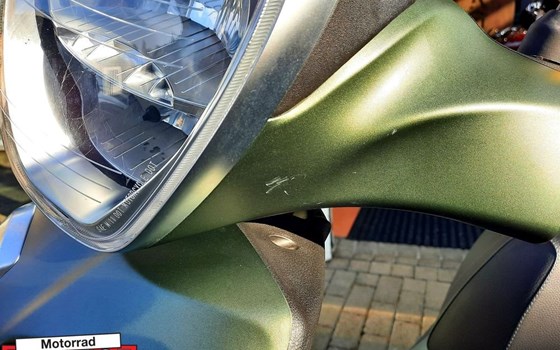 Gebrauchtmotorrad Piaggio Beverly 300 S - Bild 8