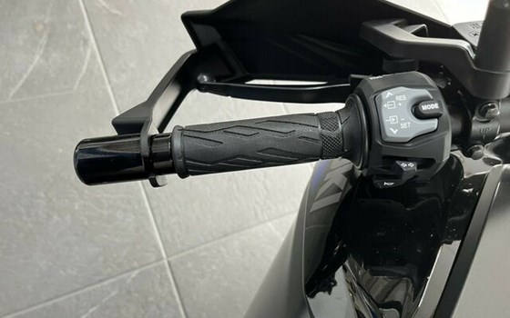 Gebrauchtmotorrad Suzuki V-Strom 1050 - Bild 9