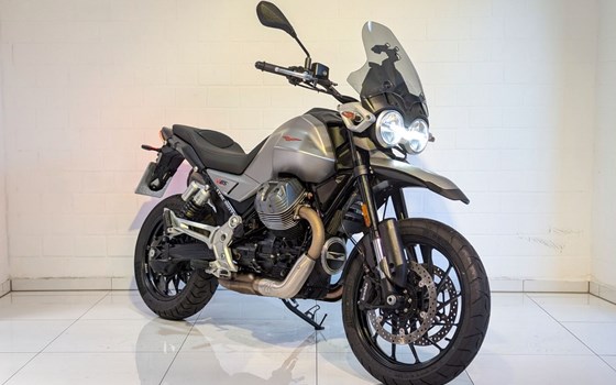 Gebrauchtmotorrad Moto Guzzi V85 Strada - Bild 1