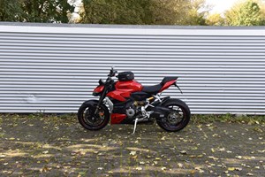 Angebot Ducati Streetfighter V2