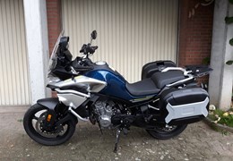 Gebrauchte CFMOTO 800MT Sport