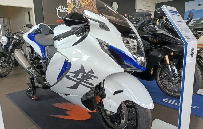 Suzuki GSX-1300RR Hayabusa