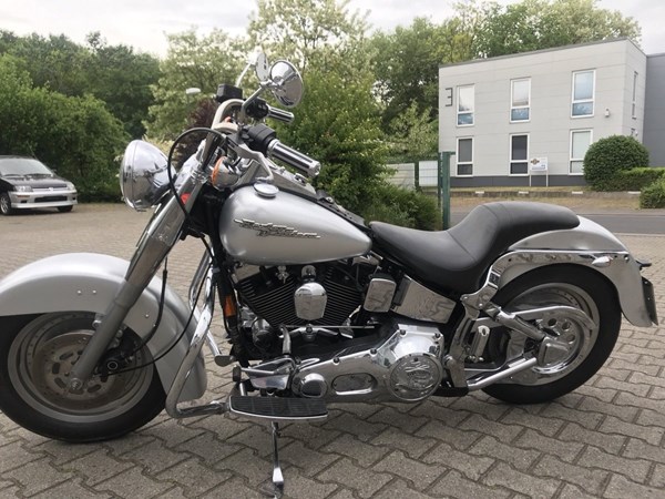 Gebrauchtmotorrad Harley-Davidson Softail Fat Boy FLSTF