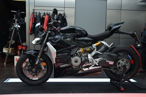 Angebot Ducati Streetfighter V2