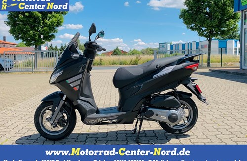 Neumotorrad Aprilia SXR 50