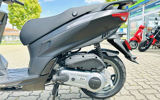 Neufahrzeug Aprilia SXR 50 - Bild 11