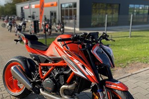 Angebot KTM 1290 Super Duke R EVO