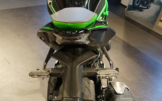 Gebrauchtmotorrad Kawasaki Z H2 SE - Bild 3 Gebrauchtmotorrad Kawasaki Z H2 SE - Bild 3