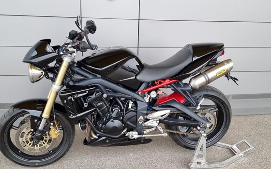 Gebrauchtmotorrad Triumph Street Triple 675 R - Bild 5 Gebrauchtmotorrad Triumph Street Triple 675 R - Bild 5