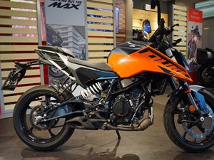 KTM 125 Duke