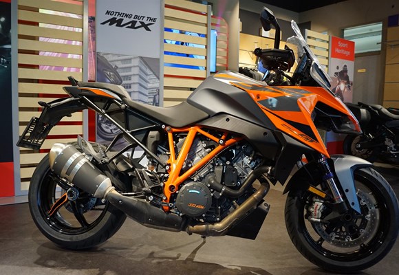 KTM 1290 Super Duke GT