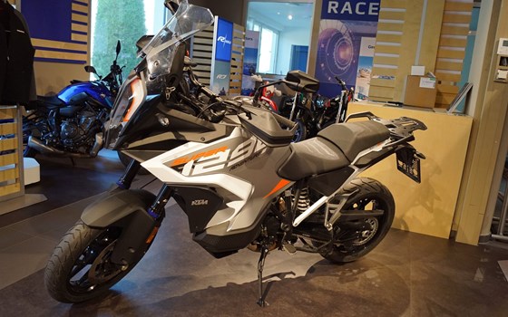 Gebrauchtmotorrad KTM 1290 Super Adventure S - Bild 6 Gebrauchtmotorrad KTM 1290 Super Adventure S - Bild 6