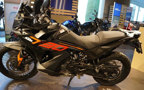 Gebrauchtmotorrad KTM 790 Adventure - Bild 3 Gebrauchtmotorrad KTM 790 Adventure - Bild 3