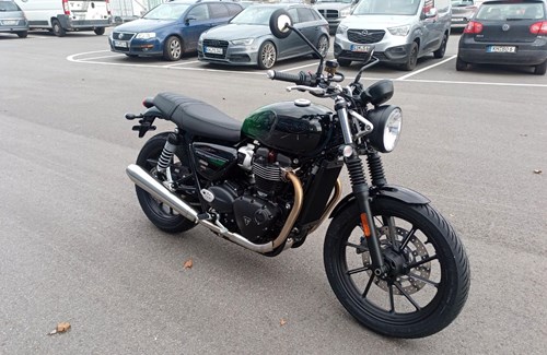 Gebrauchtmotorrad Triumph Speed Twin 900