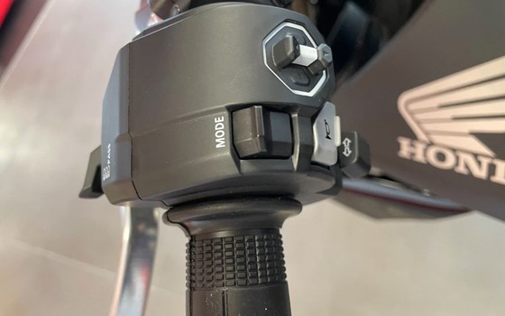 Neufahrzeug Honda CB1000 Hornet SP - Bild 11