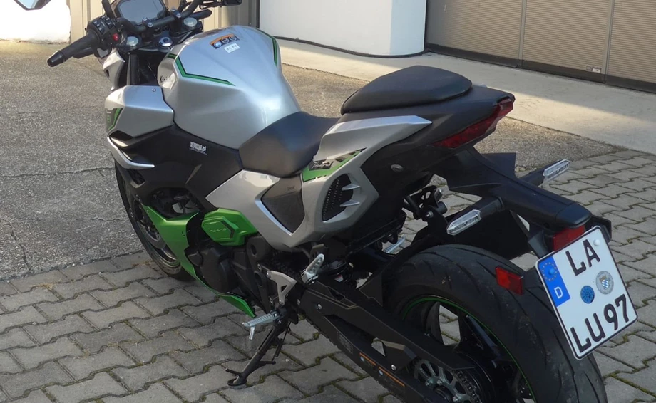 Angebot Kawasaki Z7 Hybrid Bild 4: Angebot Kawasaki Z7 Hybrid