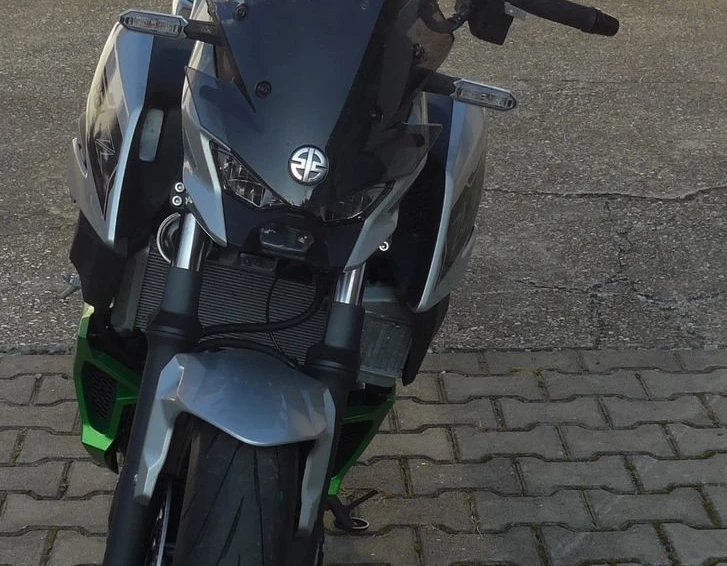 Angebot Kawasaki Z7 Hybrid Bild 8: Angebot Kawasaki Z7 Hybrid