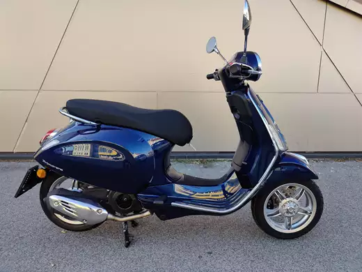 Vespa Primavera 125<br />