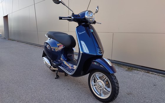 Neufahrzeug Vespa Primavera 125 - Bild 2 Neufahrzeug Vespa Primavera 125 - Bild 2