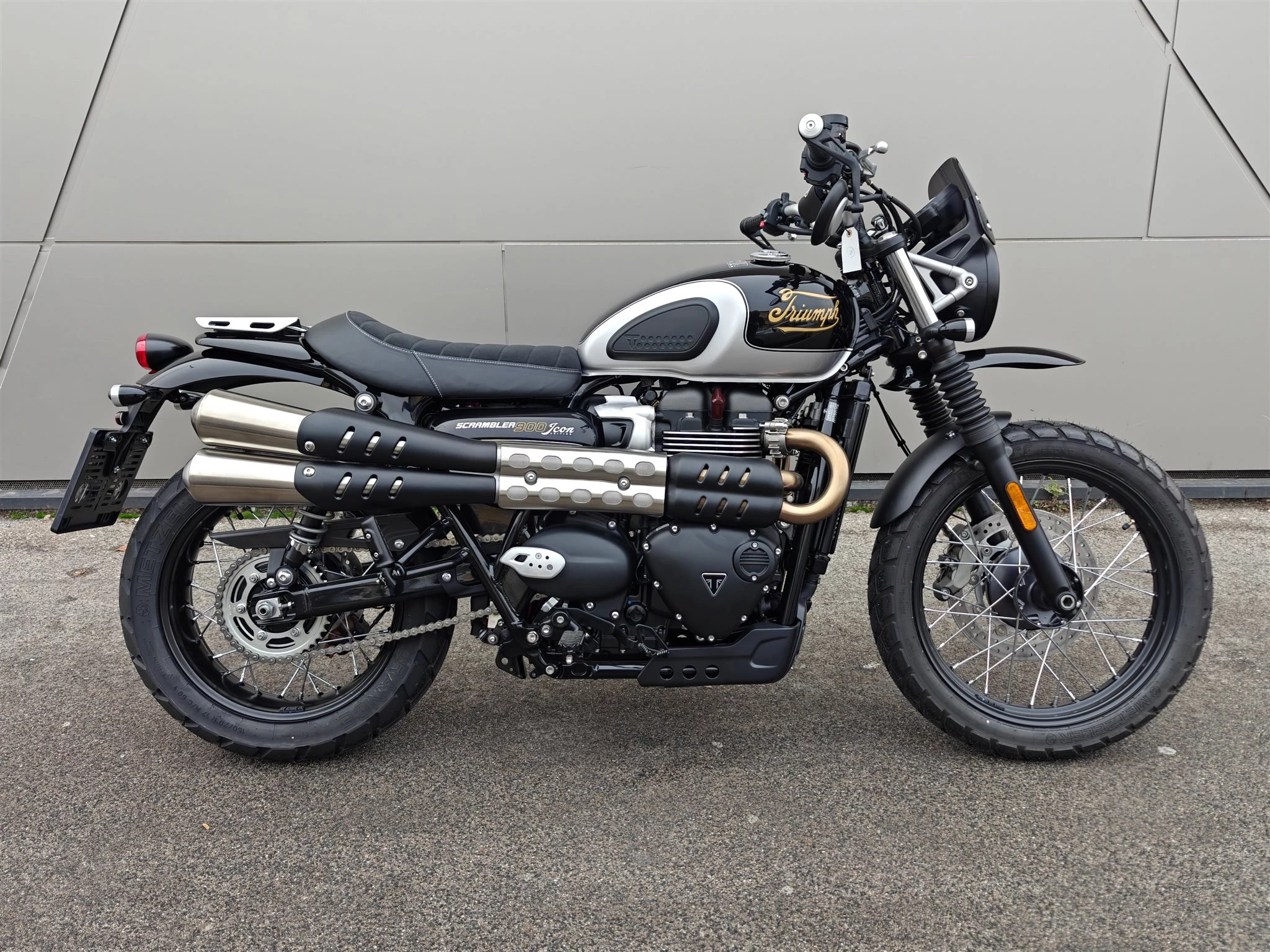 Triumph Scrambler 900