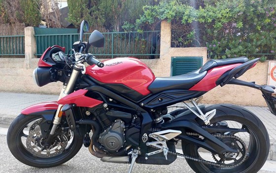 Gebrauchtmotorrad Triumph Street Triple - Bild 5 Gebrauchtmotorrad Triumph Street Triple - Bild 5