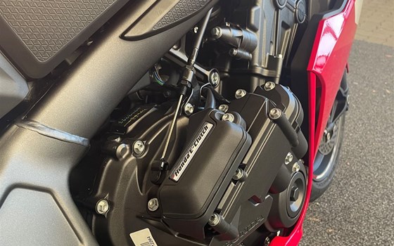 Neufahrzeug Honda CBR650R E-Clutch - Bild 5 Neufahrzeug Honda CBR650R E-Clutch - Bild 5