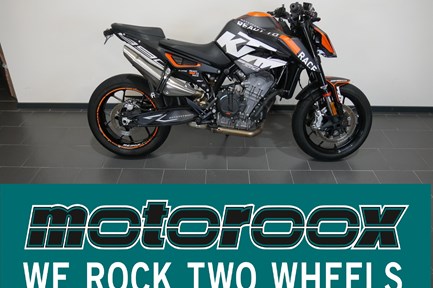 KTM 890 Duke