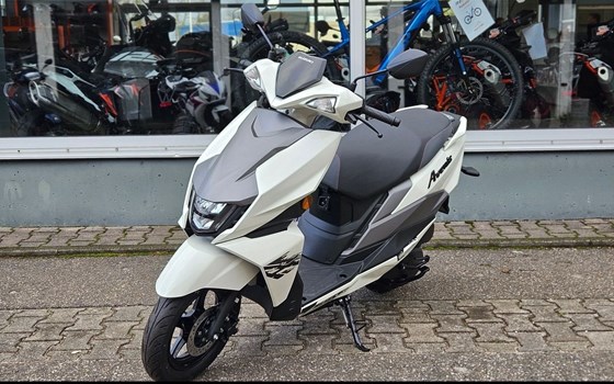Neufahrzeug Suzuki Avenis 125 - Bild 2