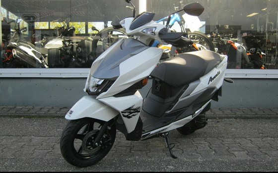 Neufahrzeug Suzuki Avenis 125 - Bild 3