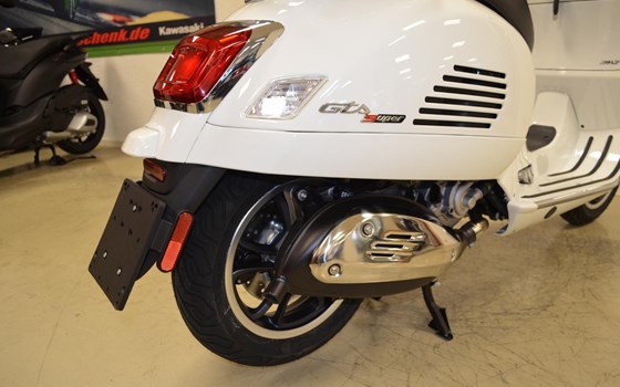 Neufahrzeug Vespa GTS 310 - Bild 18