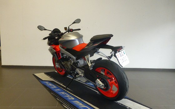 Motorrad Occasion Aprilia Tuono 660 - Bild 4
